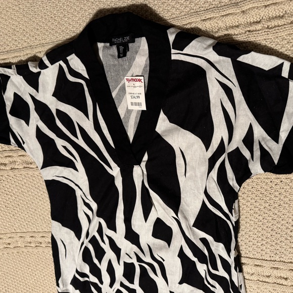 NWT Black and White Patterned Dress SZ M - Picture 6 of 10